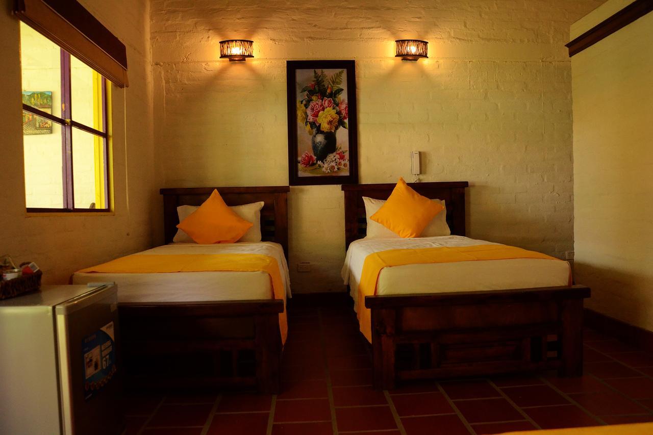 Hotel Campestre Tardes Calenas Yumbo Kültér fotó