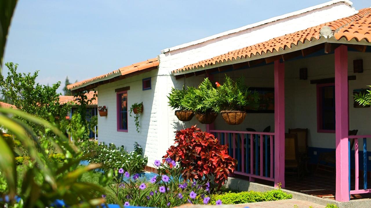 Hotel Campestre Tardes Calenas Yumbo Kültér fotó