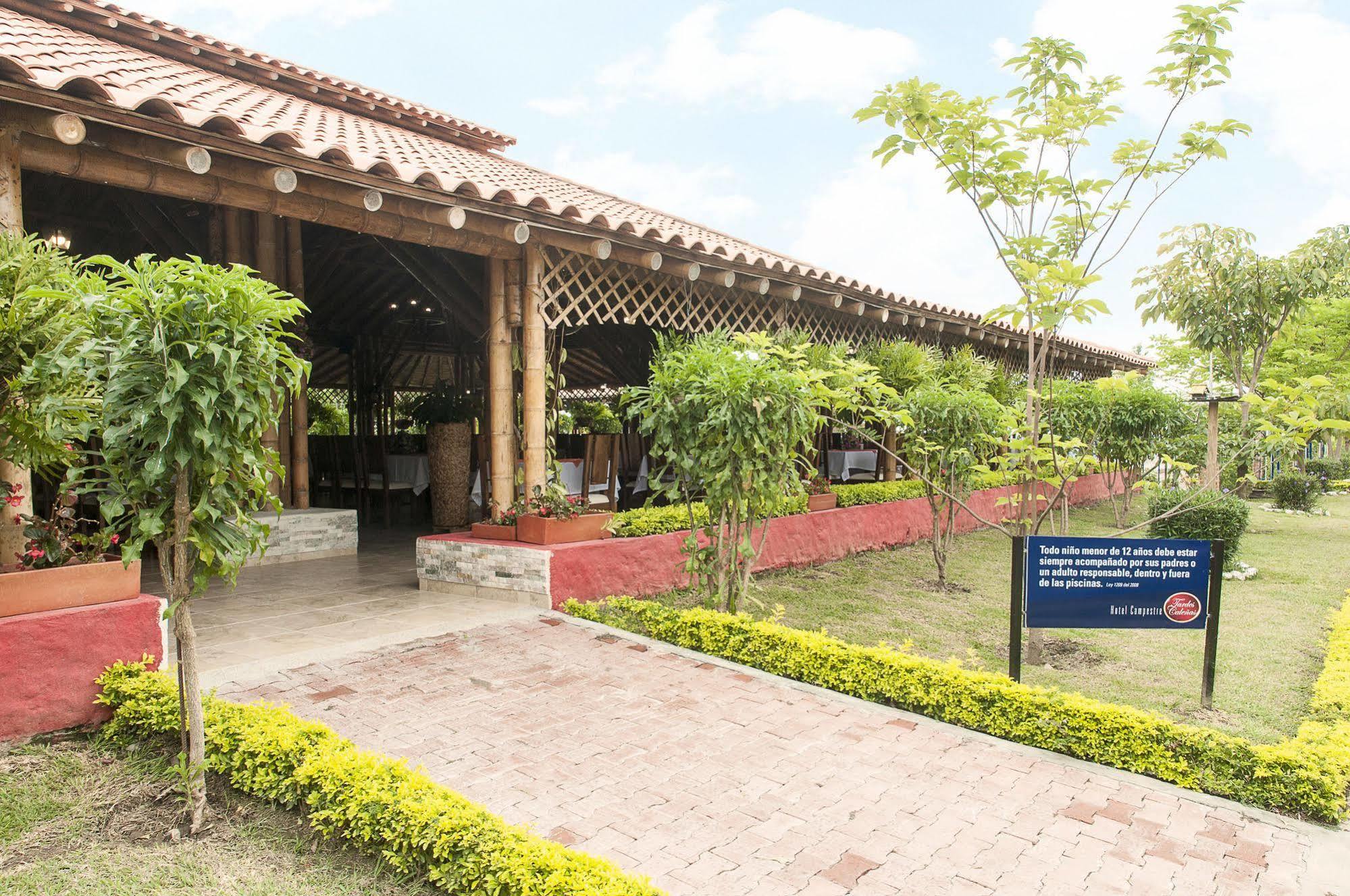 Hotel Campestre Tardes Calenas Yumbo Kültér fotó