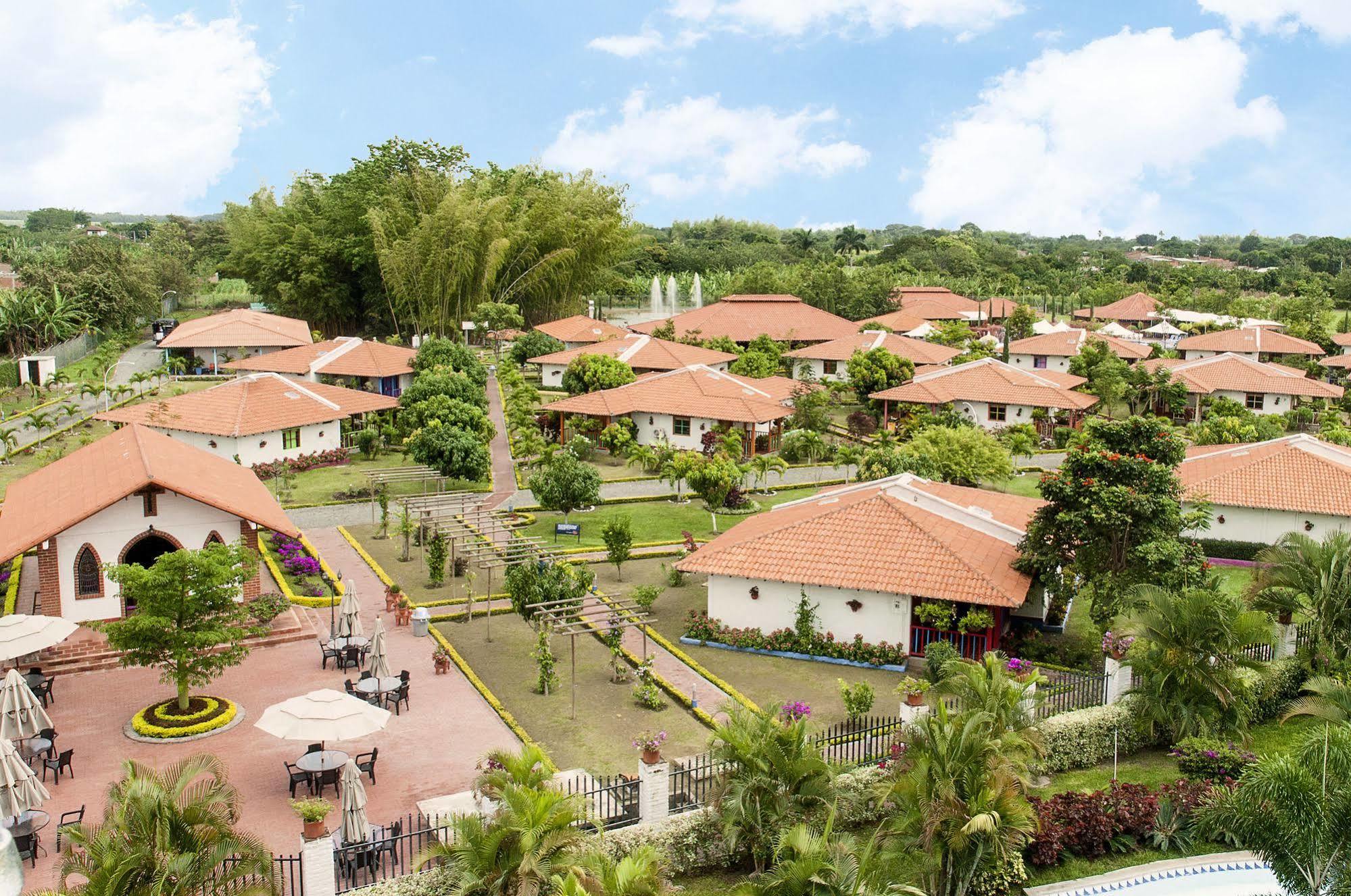 Hotel Campestre Tardes Calenas Yumbo Kültér fotó